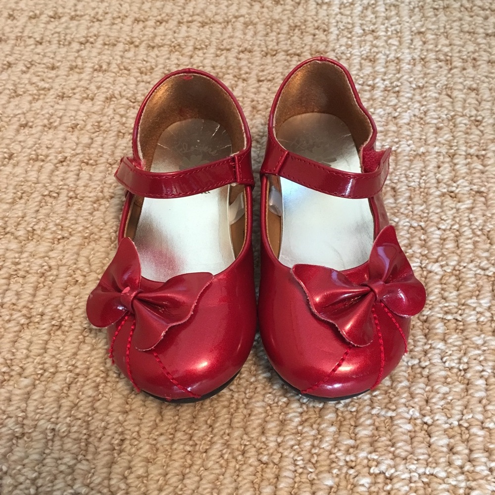 Red toddler shoes